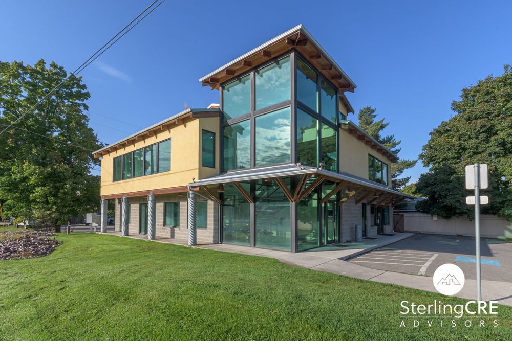 Office/Medical/Retail Suite on the Corner of Reserve and 3rd St: 515 S Reserve St Ste 3, Missoula, MT 59801